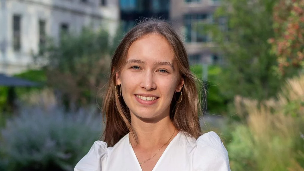 Portrét lektorky chemie Bmedic - Lucia Balcová